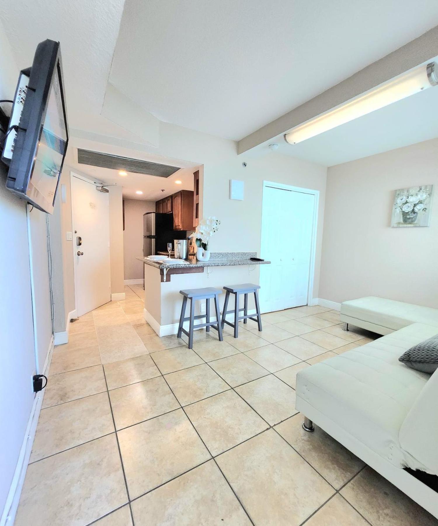 Beachfront Property Pool Gym Tennis Miami Beach! Εξωτερικό φωτογραφία